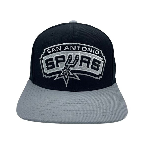 San Antonio Spurs Logo Side Logoman Snapback Hat Mitchell & Ness NBA GUV EUC - Picture 1 of 8